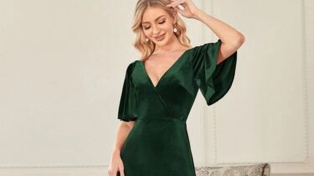 How To Style a Green Velvet Dress for Holiday Parties