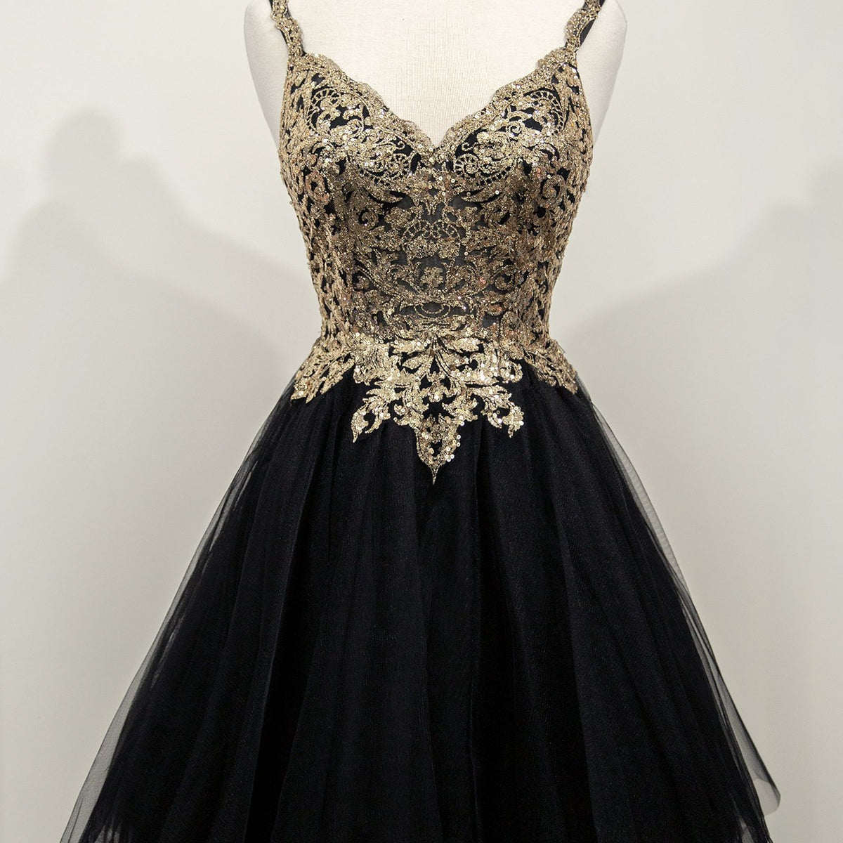 SHORT LAYERED COCKTAIL DRESS CD9239