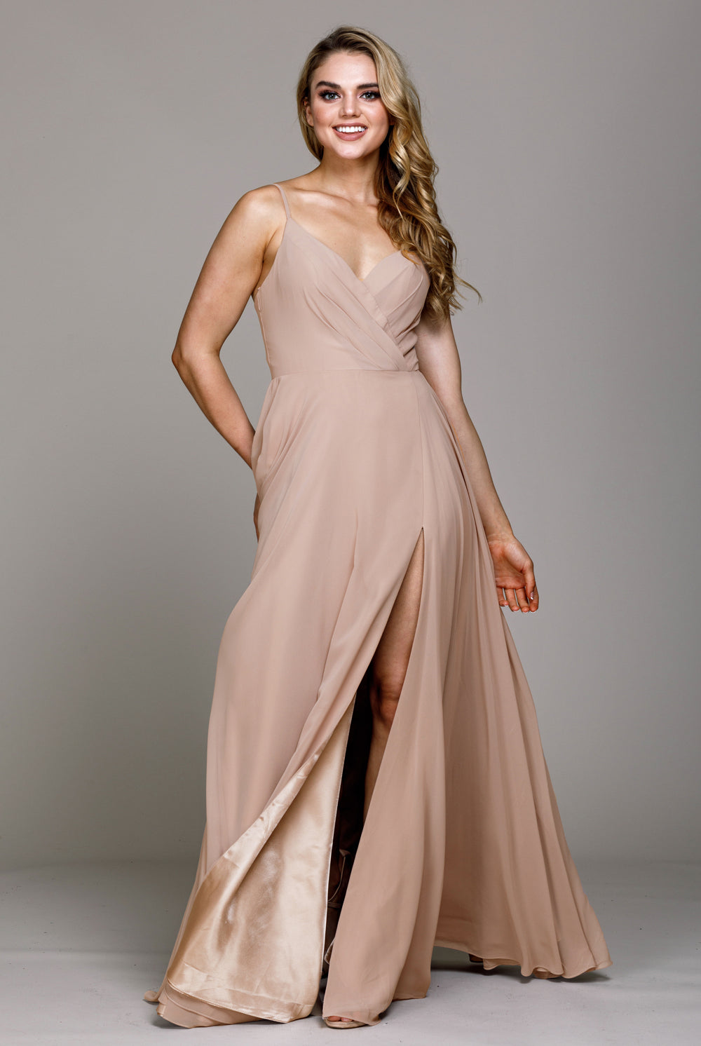 Classic A-line maxi dress with adjustable straps-smcdress