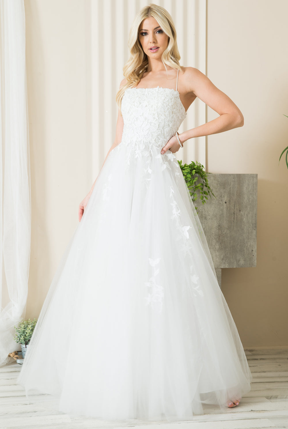 Embroidered Bodice Slit Long Prom Dress-smcdress