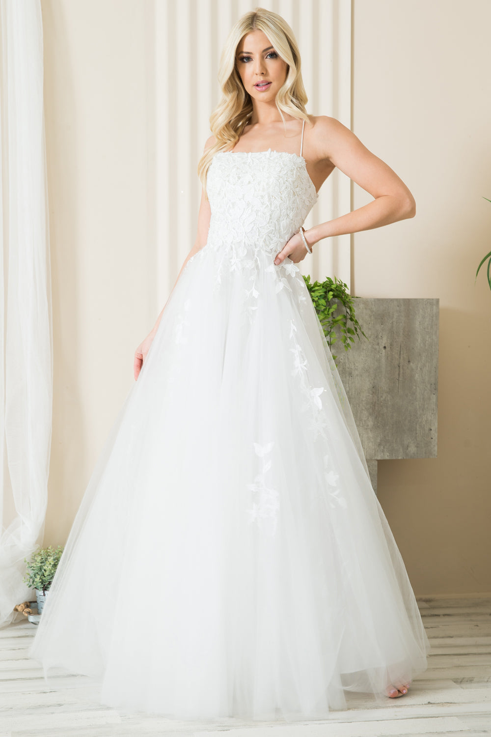 Embroidered Bodice Slit Long Prom Dress-smcdress