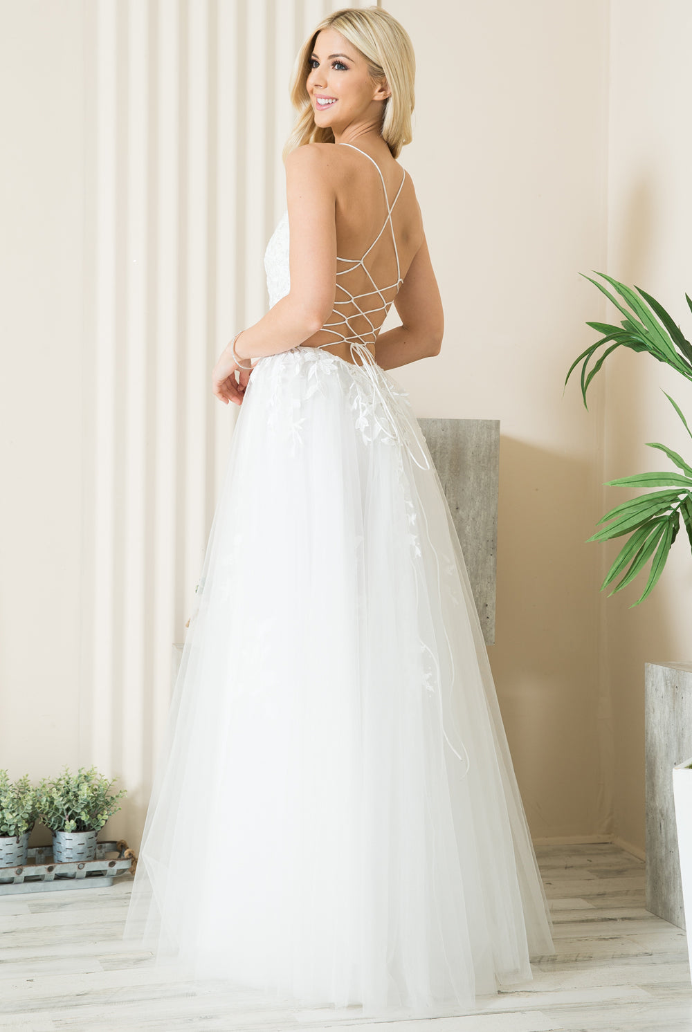 Embroidered Bodice Slit Long Prom Dress-smcdress
