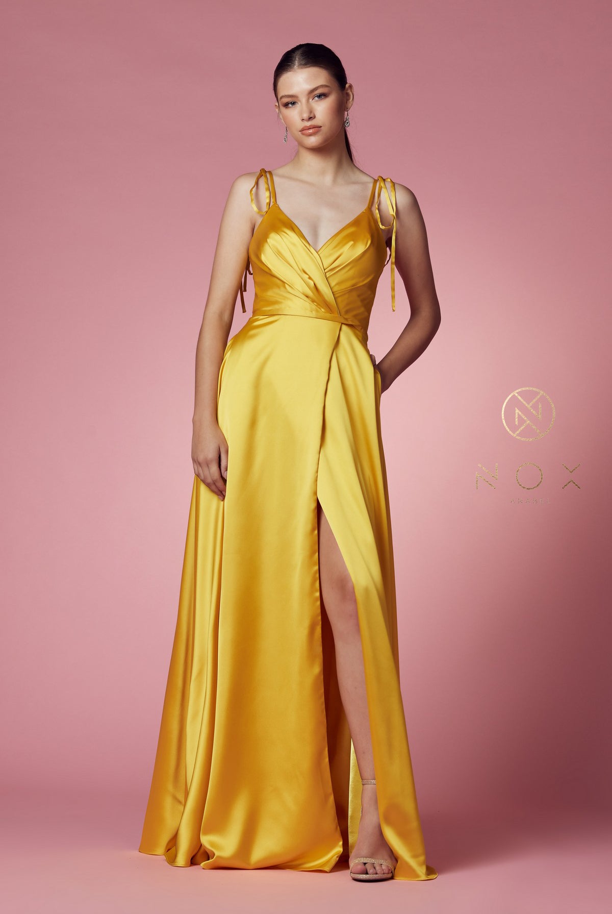 Double-breasted spaghetti-strap dress with high slit and long silhouette-smcdress