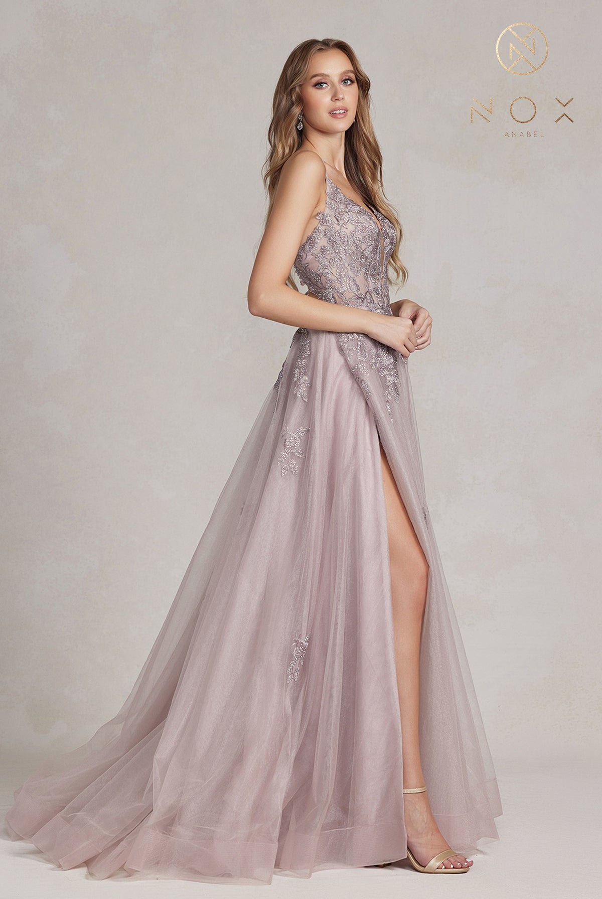A-Line Tulle Skirt Dress w/ Embroidered Lace & Long Prom Style-smcdress