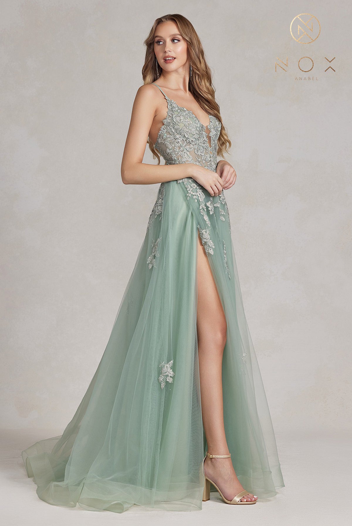 A-Line Tulle Skirt Dress w/ Embroidered Lace & Long Prom Style-smcdress