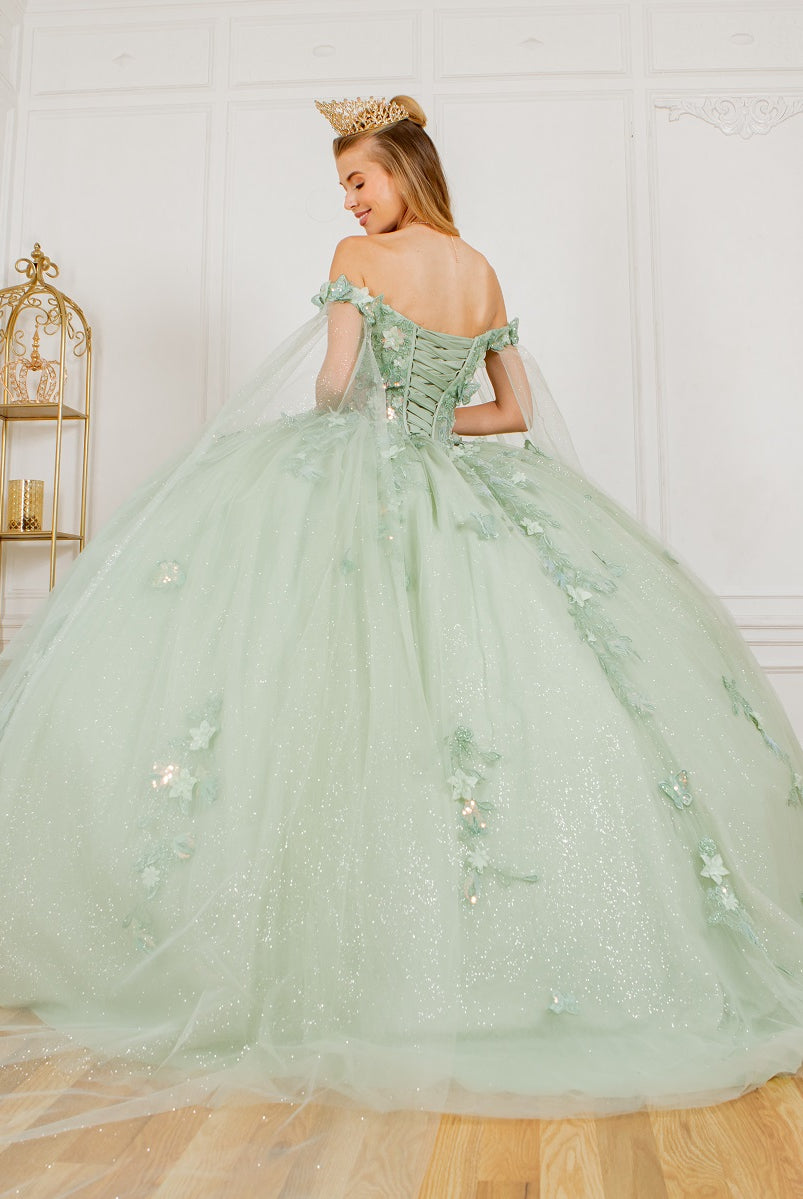 A resplendent long off-the shoulder sweetheart-neckline gown-smcdress