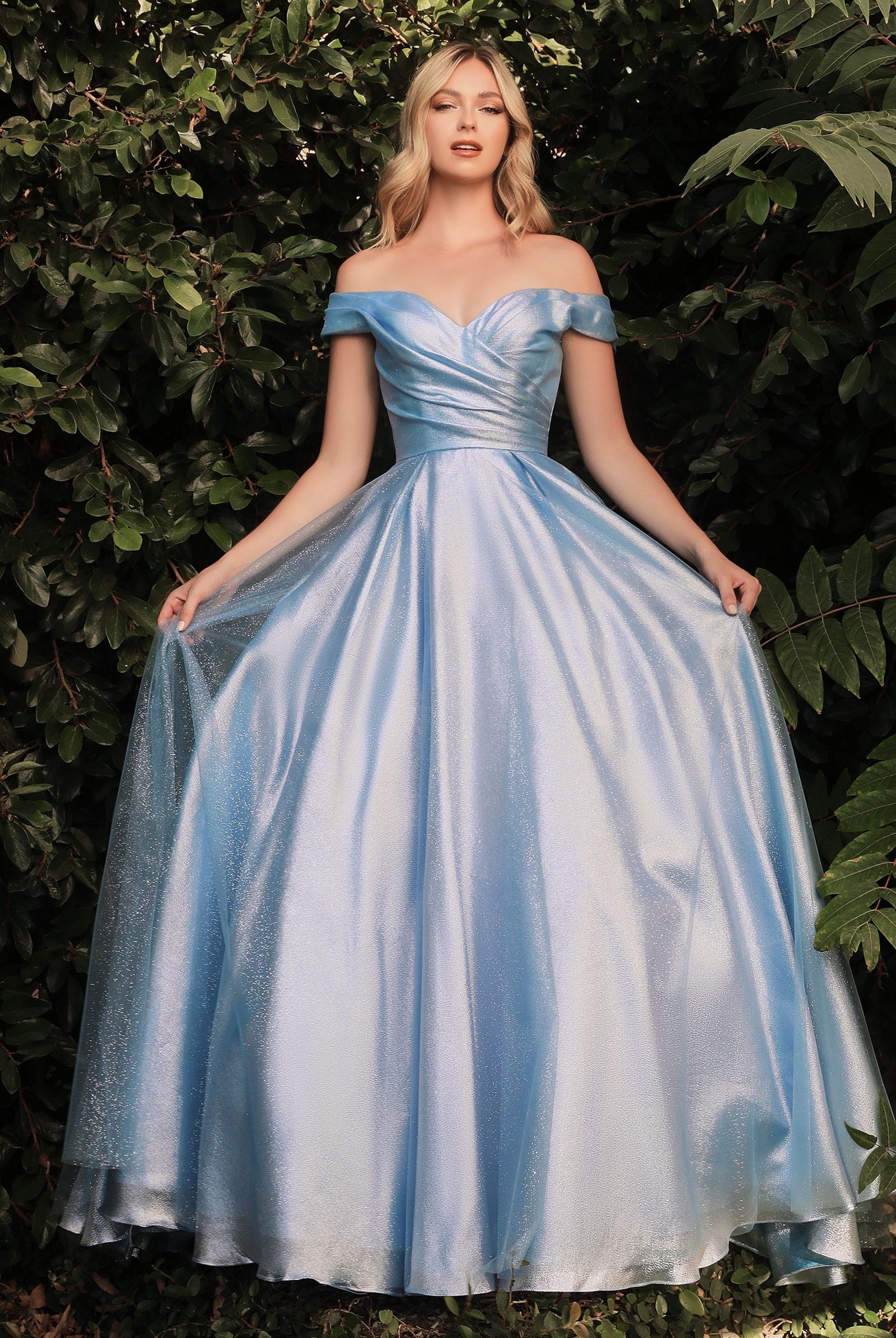 Off-shoulder organza ballgown-smcdress