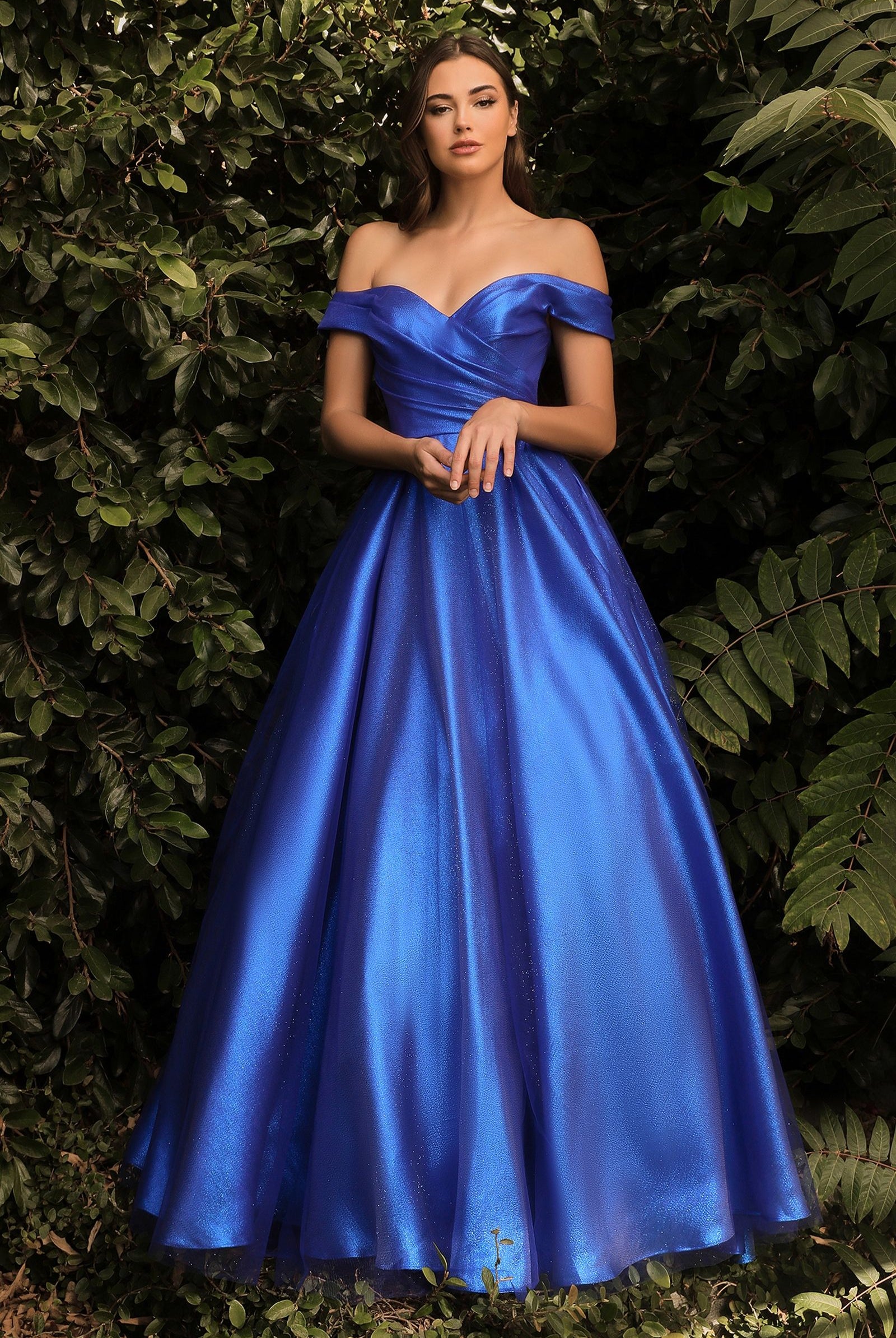 Off-shoulder organza ballgown-smcdress