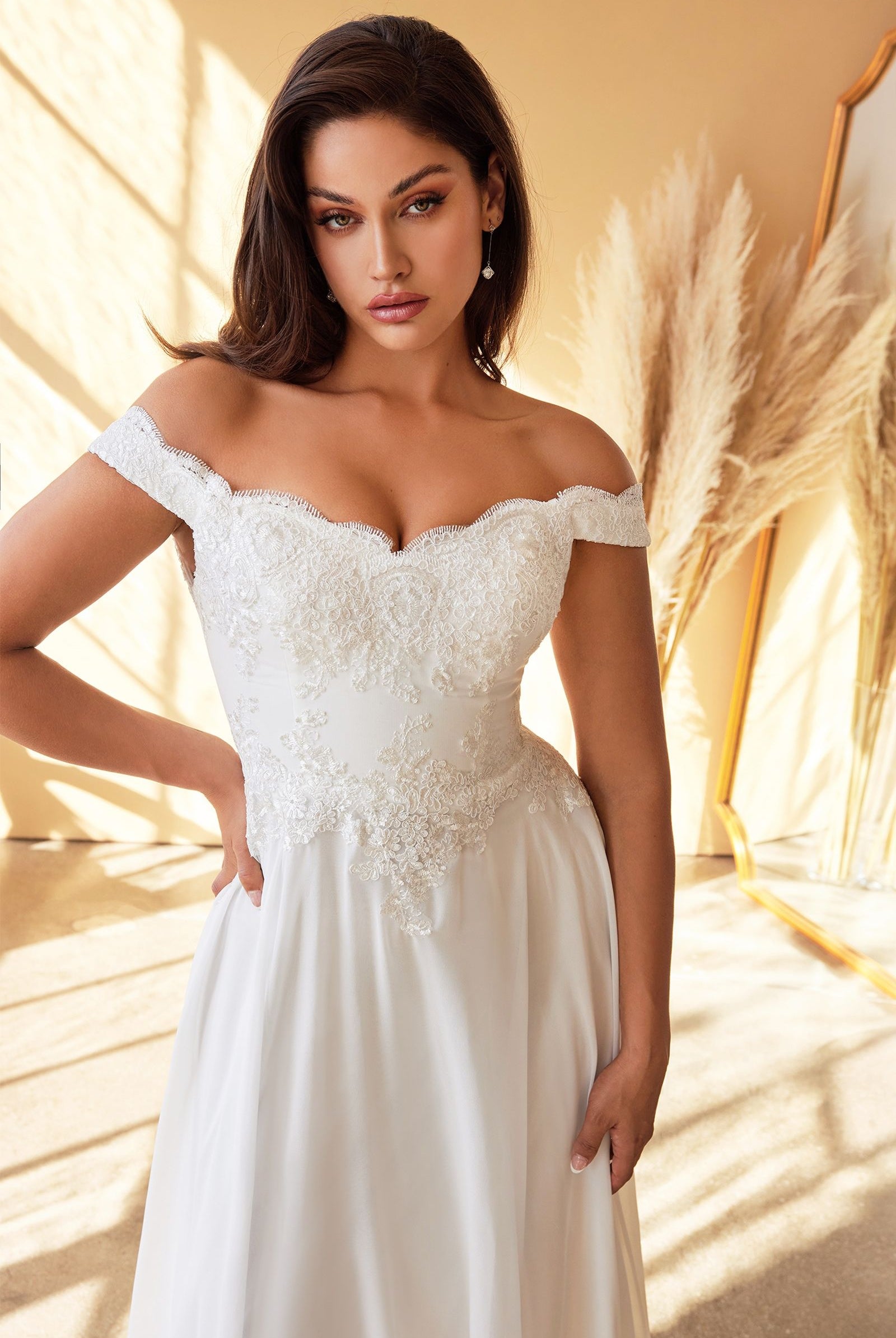 Lace Off-Shoulder Bridal Gown-smcdress