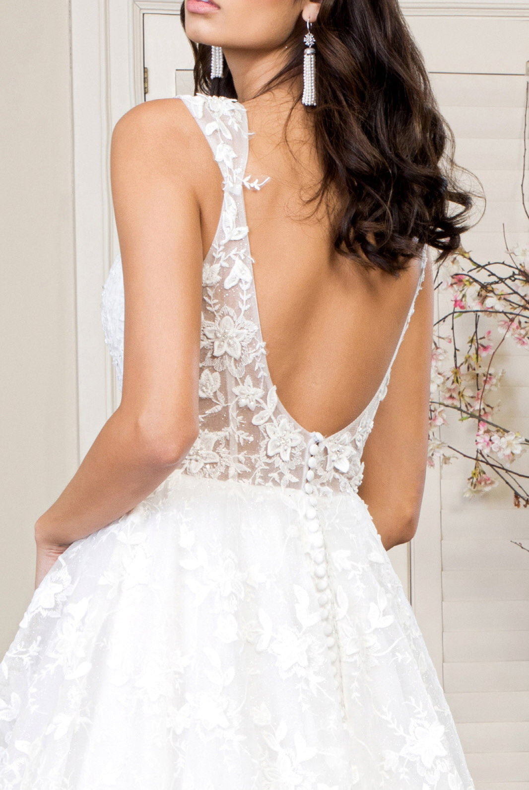 Closer look at A-Line V-neck Wedding Dress back