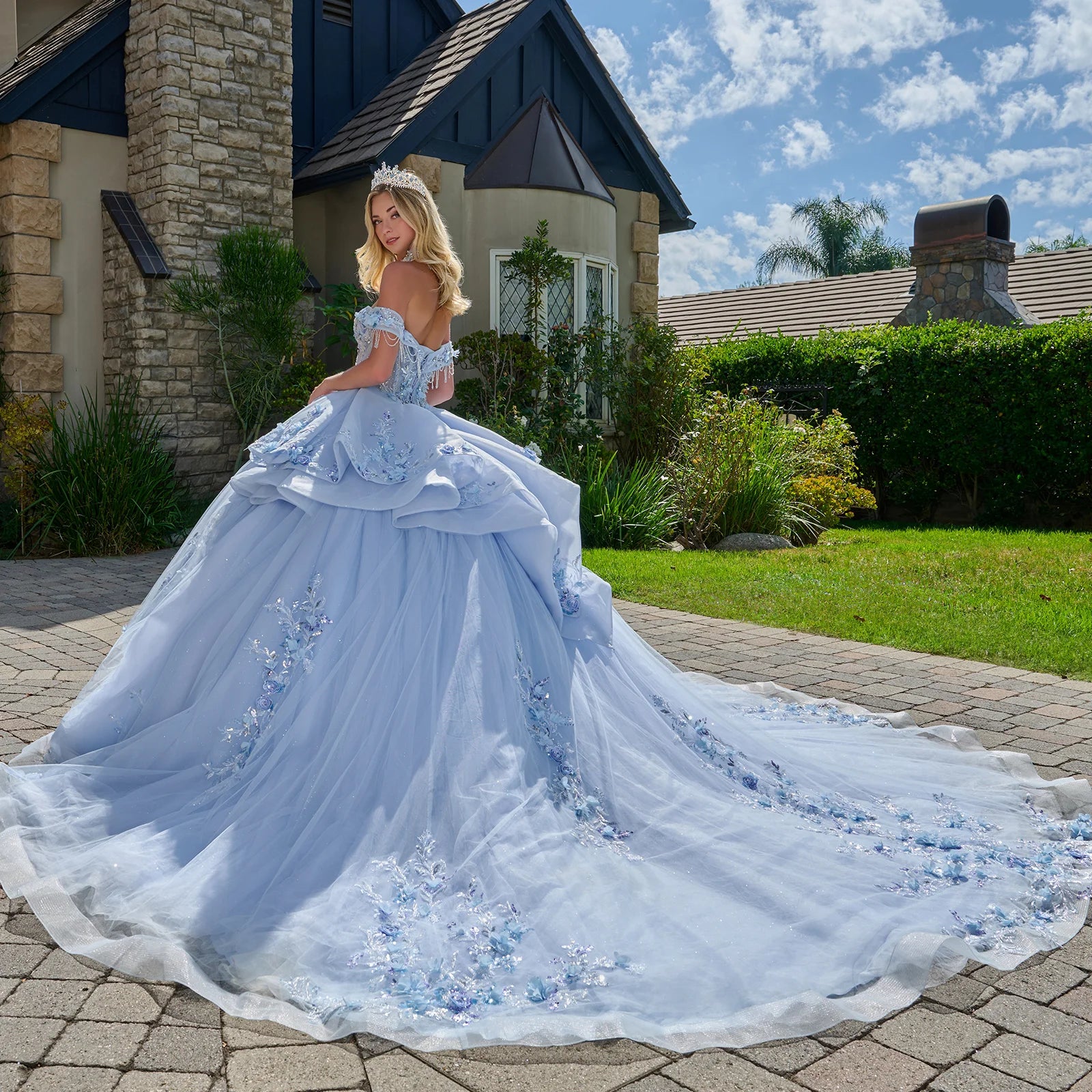 Light Blue Long Evening Dress – Elegant Party Style