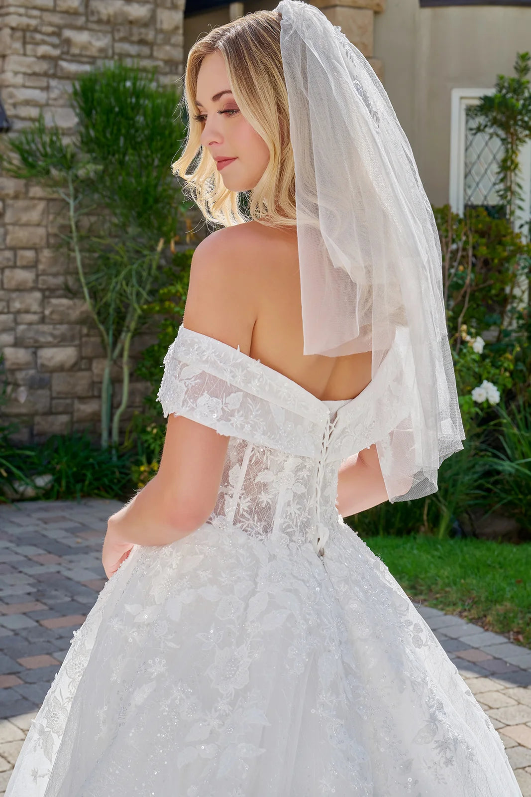 Double fold over off shoulder strap v neckline ball gown wedding train dress with short veil GLGL3822