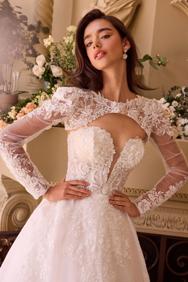 STRAPLESS WEDDING BALL GOWN & LACE BOLERO CDWL037 | SMCDress STRAPLESS WEDDING BALL GOWN & LACE BOLERO CDWL037 | SMCDress