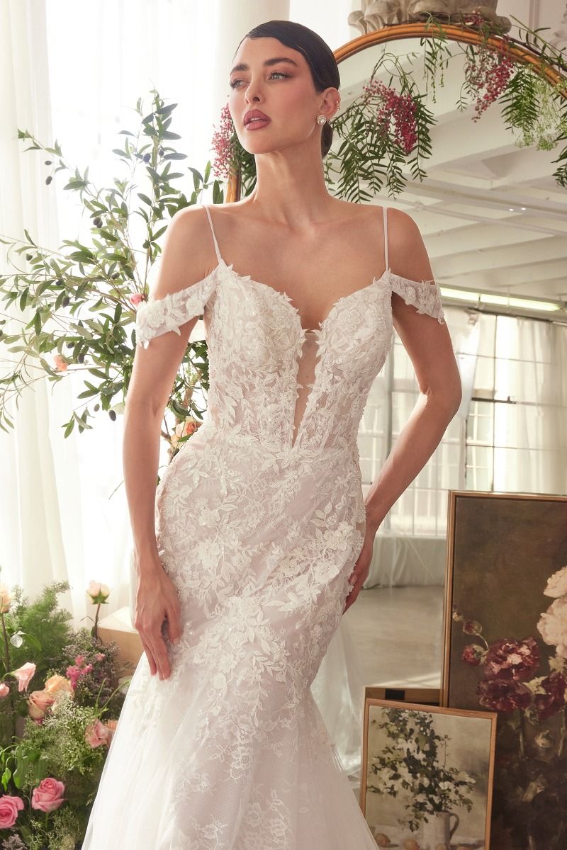 Romantic Off-Shoulder Lace Mermaid Wedding Dress with Tulle Train 4 / Off-White Romantic Off-Shoulder Lace Mermaid Wedding Dress with Tulle Train 4 / Off-White