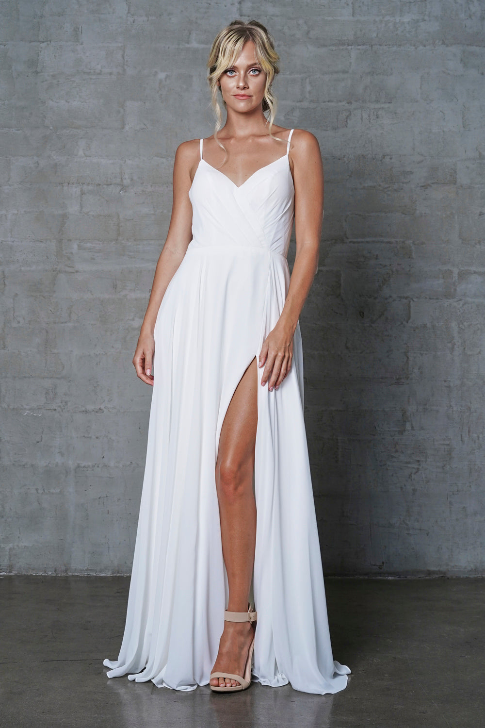 Classic A-line maxi dress with adjustable straps-smcdress