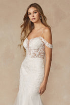 Leaf Lace Fitted Plunging V-Neck Long Wedding Dress-smcdress