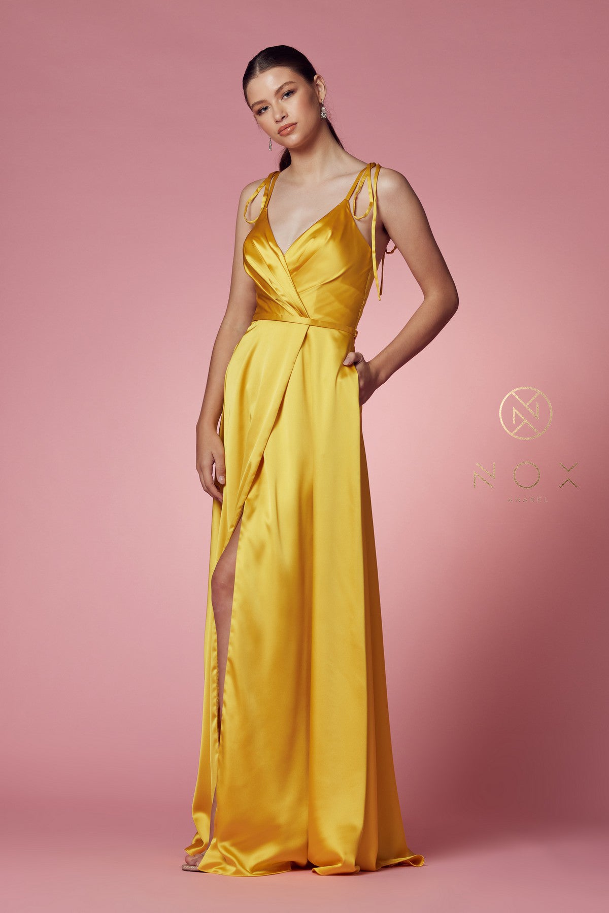 Double-breasted spaghetti-strap dress with high slit and long silhouette-smcdress