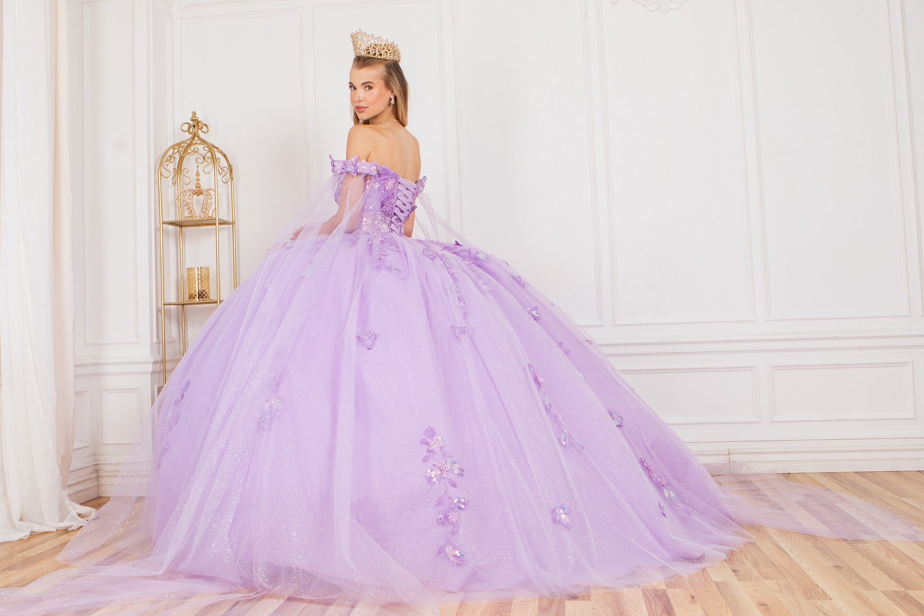 A resplendent long off-the shoulder sweetheart-neckline gown-smcdress
