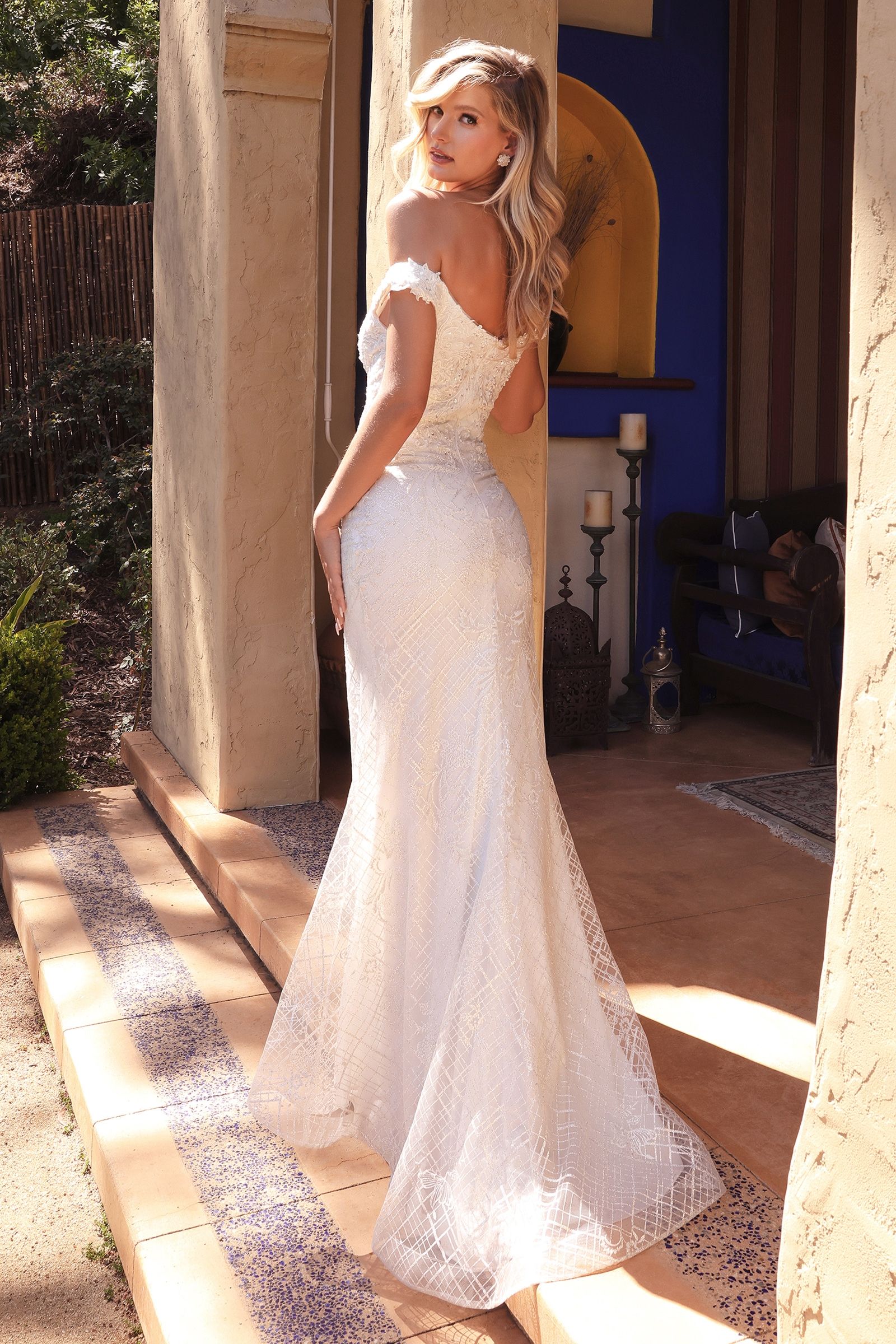 Off-the-shoulder Bridal Gown-smcdress