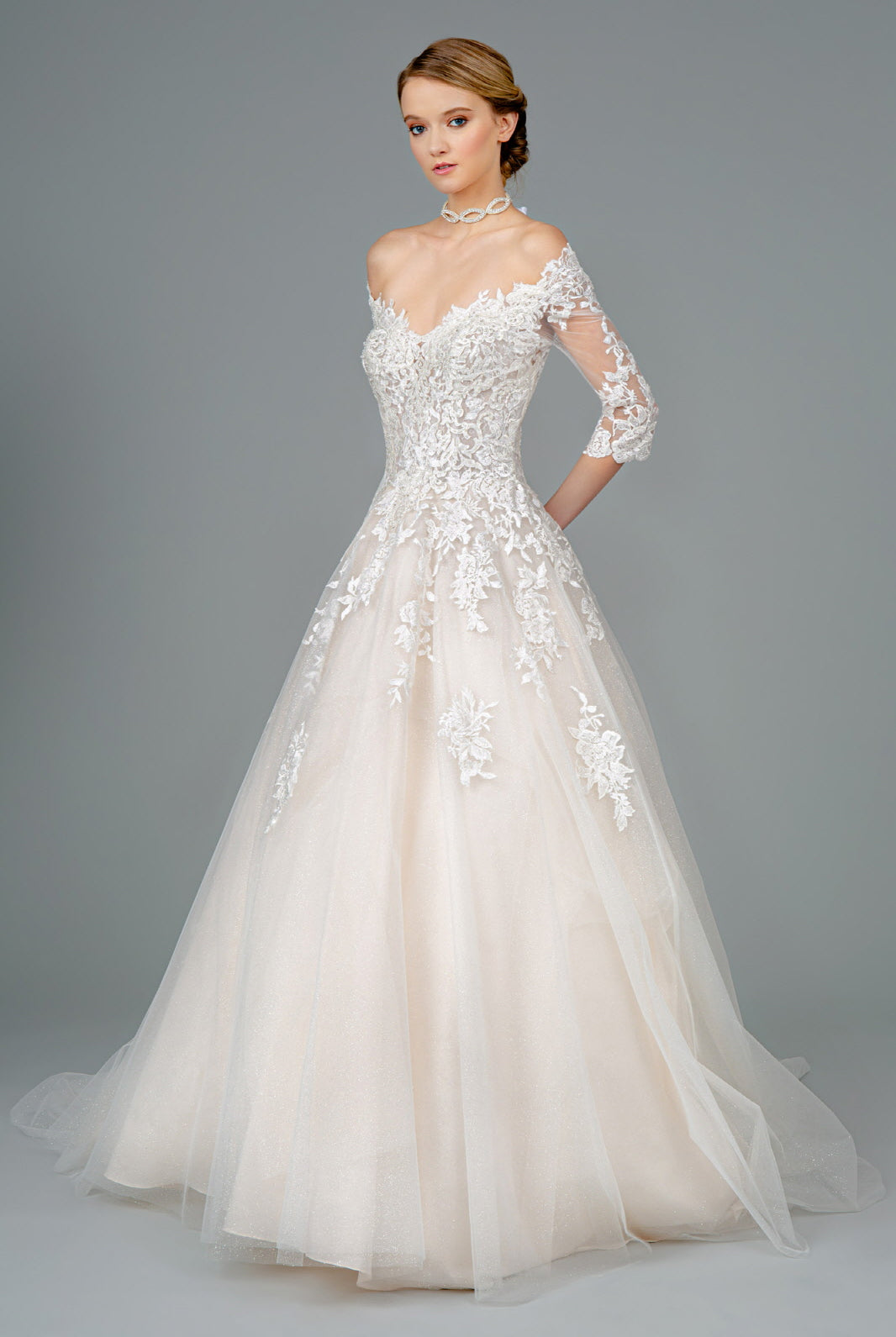 Embroidered Glitter Mesh V-Neck Wedding Gown 1/2 Sleeve GLGL1803-smcdress